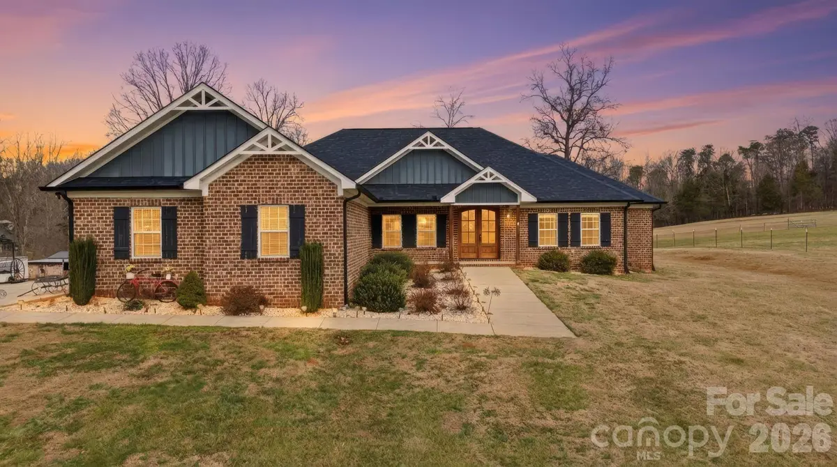 1370 Road #4, Lincolnton, NC 28092 - #1