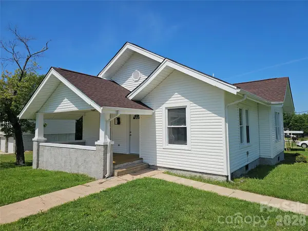 1704 16th Street Ne, Hickory, NC 28601