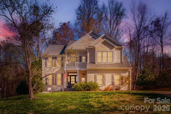 8607 Forest Shadow Circle, Cornelius, NC 28031