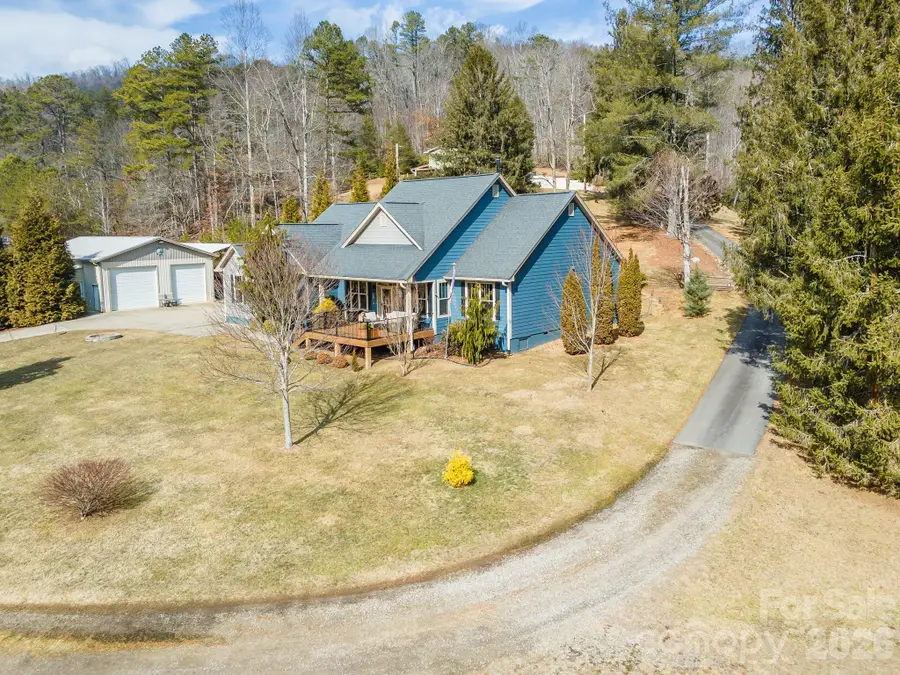 18 Hoye Lane, Candler, NC 28715 - #3