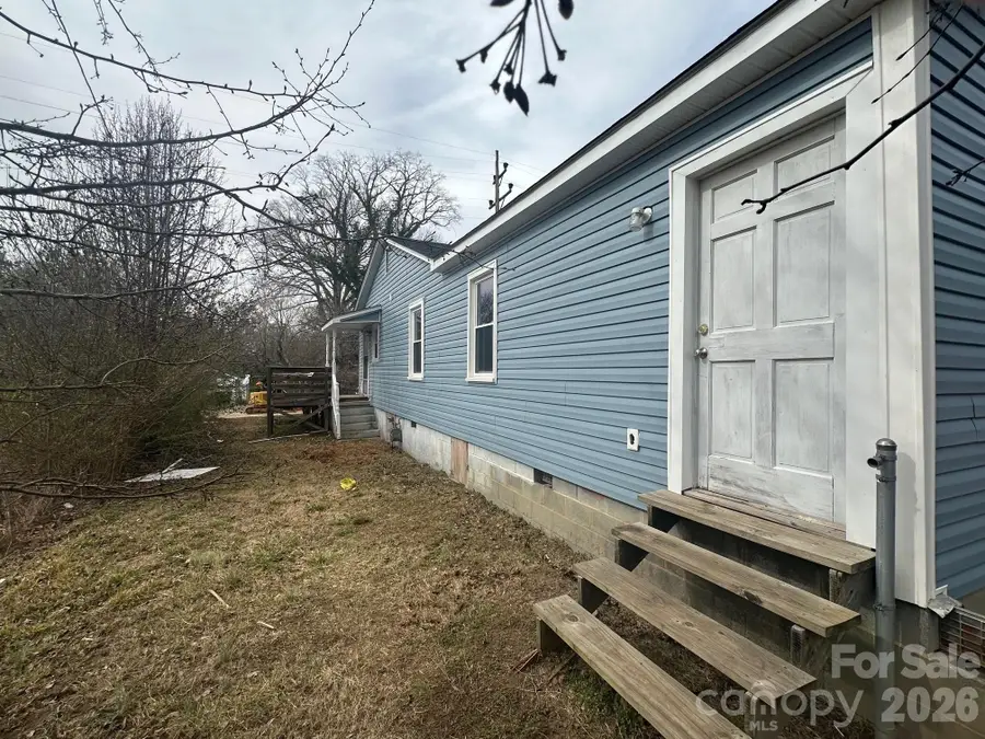 1323 7th Street, Statesville, NC 28677 - #3