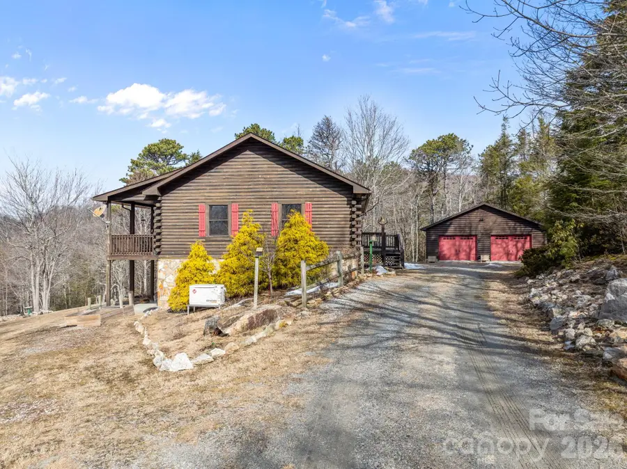 951 Pine Tree Road, Spruce Pine, NC 28777 - #3