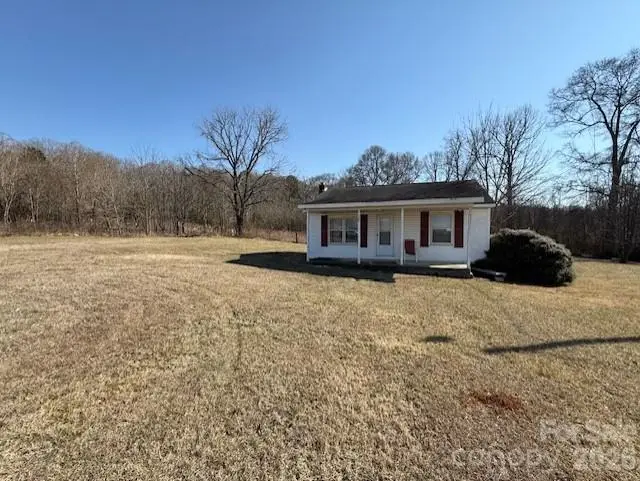 549 Dallas Bessemer City Highway, Dallas, NC 28034 - #1