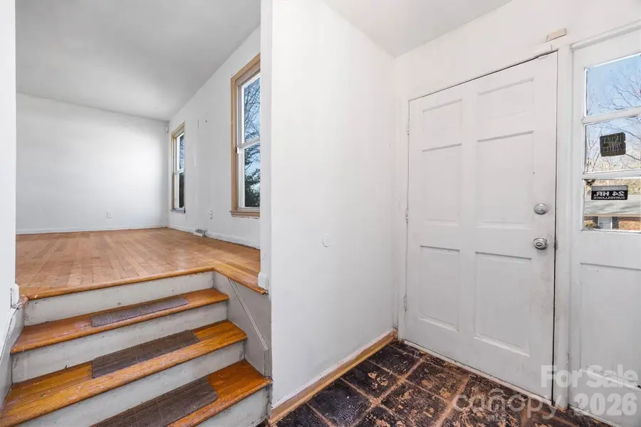 6200 Cross Creek Lane, Charlotte, NC 28212 - #2