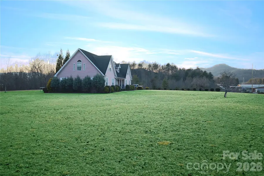 130 Crestview Street, Canton, NC 28716 - #2