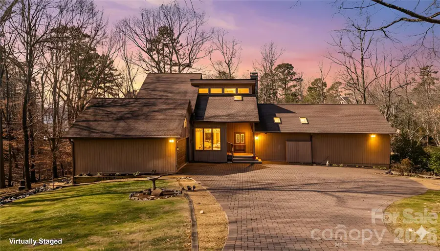 16631 Harbor View Road, Charlotte, NC 28278 - #2