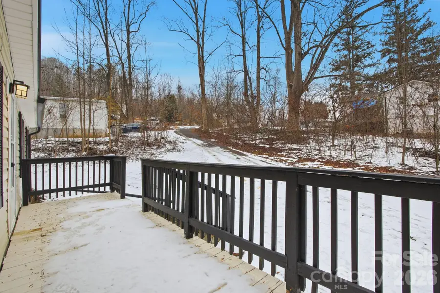 517 Ridgeway Place Sw, Lenoir, NC 26845 - #2