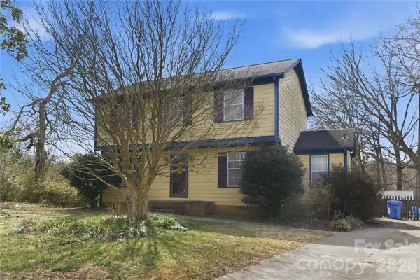 9444 Stately Oak Lane, Mint Hill, NC 28227