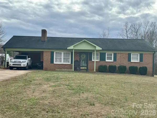 1406 Meandering Lane, Lincolnton, NC 28092