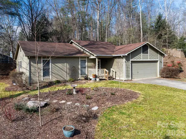 8 Turkey Toe Lane, Arden, NC 28704