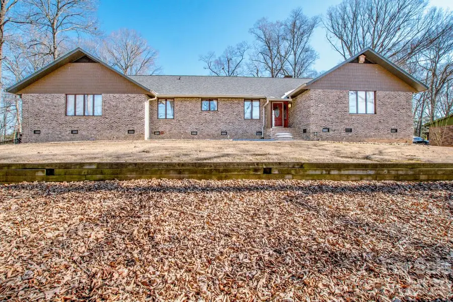 114 Old Mine Road, Mount Holly, NC 28120 - #3