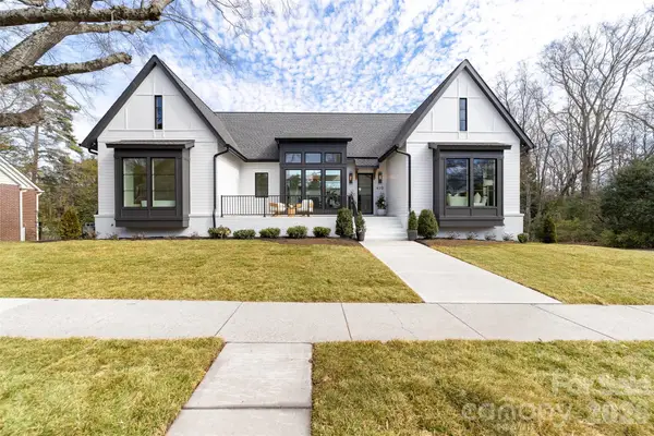 419 South Street #32, Davidson, NC 28036