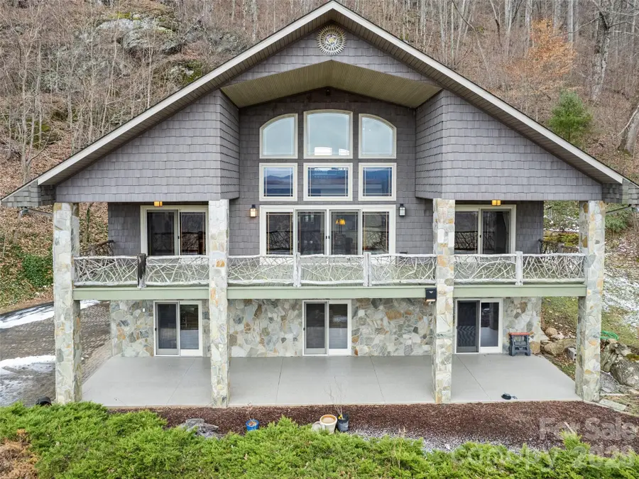579 Bryson Heights, Waynesville, NC 28786 - #2