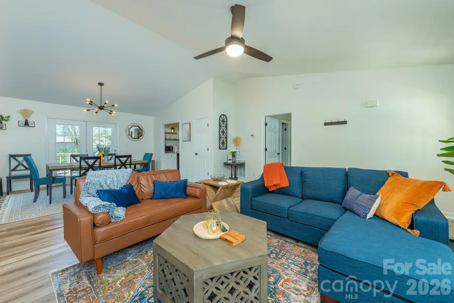 18 Garrison Road, Weaverville, NC 28787 - #2