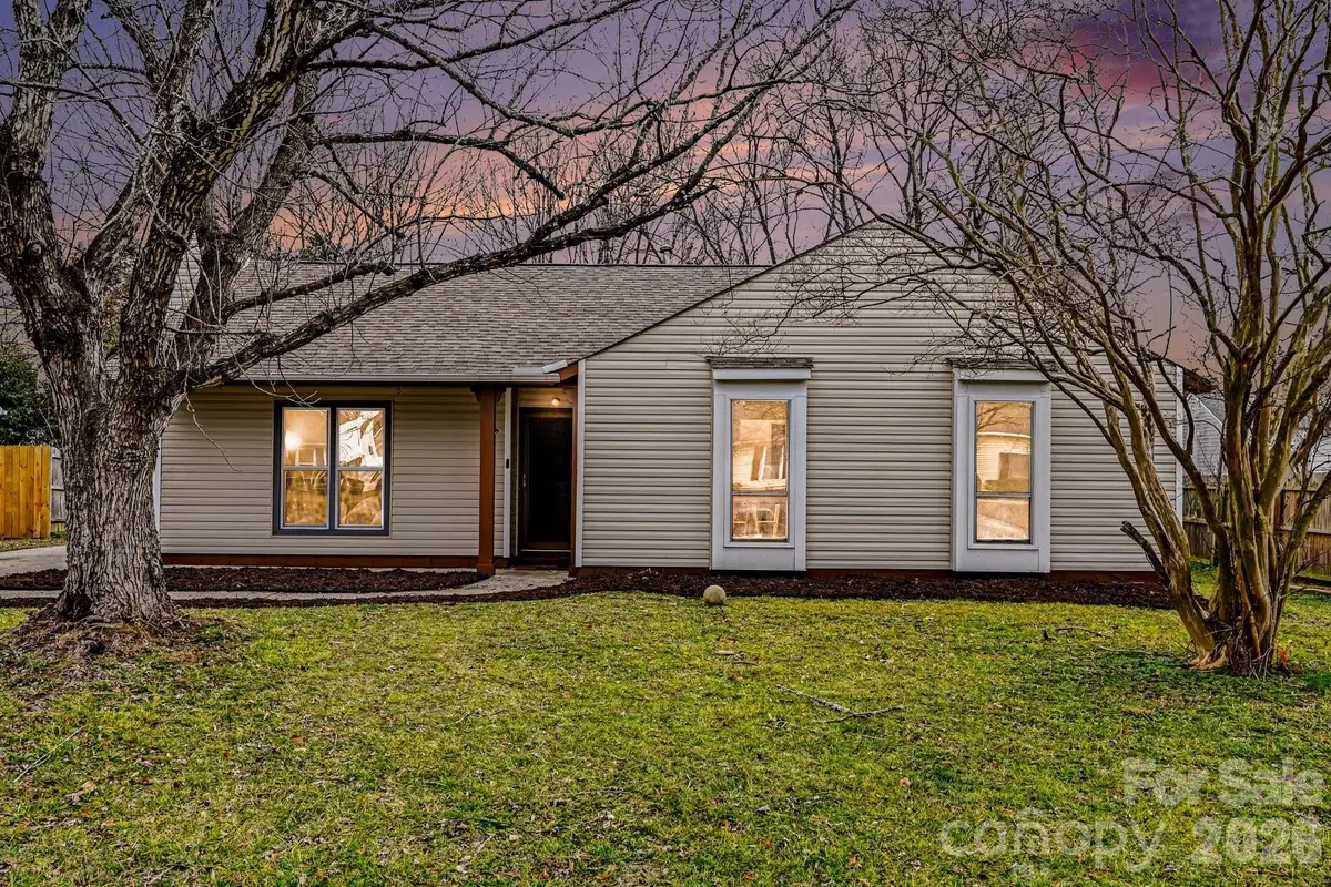 10915 Copper Field Drive, Pineville, NC 28134 - #1