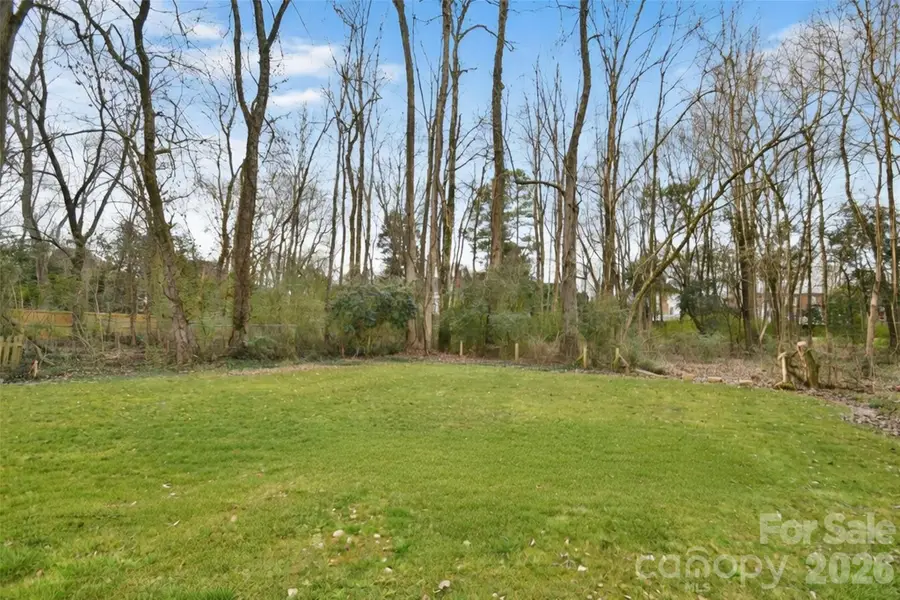 3012 Hanson Drive, Charlotte, NC 28207 - #3