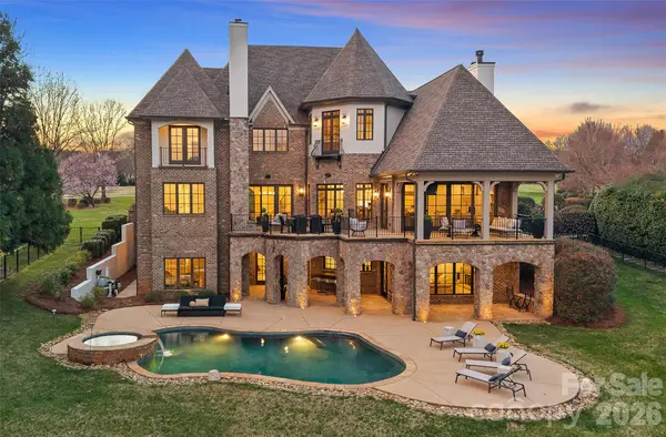 101 S Longfellow Lane, Mooresville, NC 28117