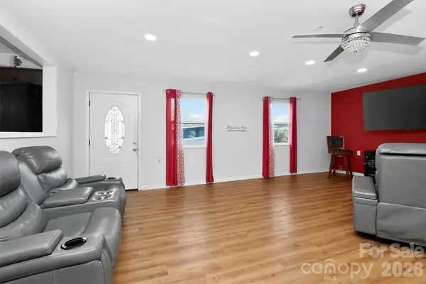 5525 Alpine Lane, Charlotte, NC 28269