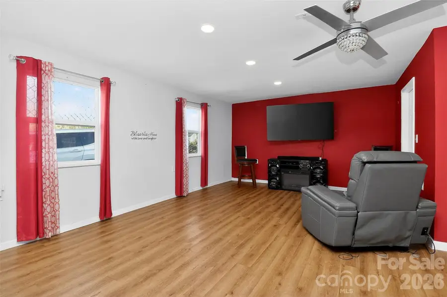 5525 Alpine Lane, Charlotte, NC 28269 - #2