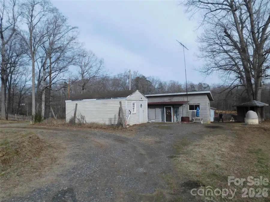 3163 Loomis Road, Lincolnton, NC 28092 - #3