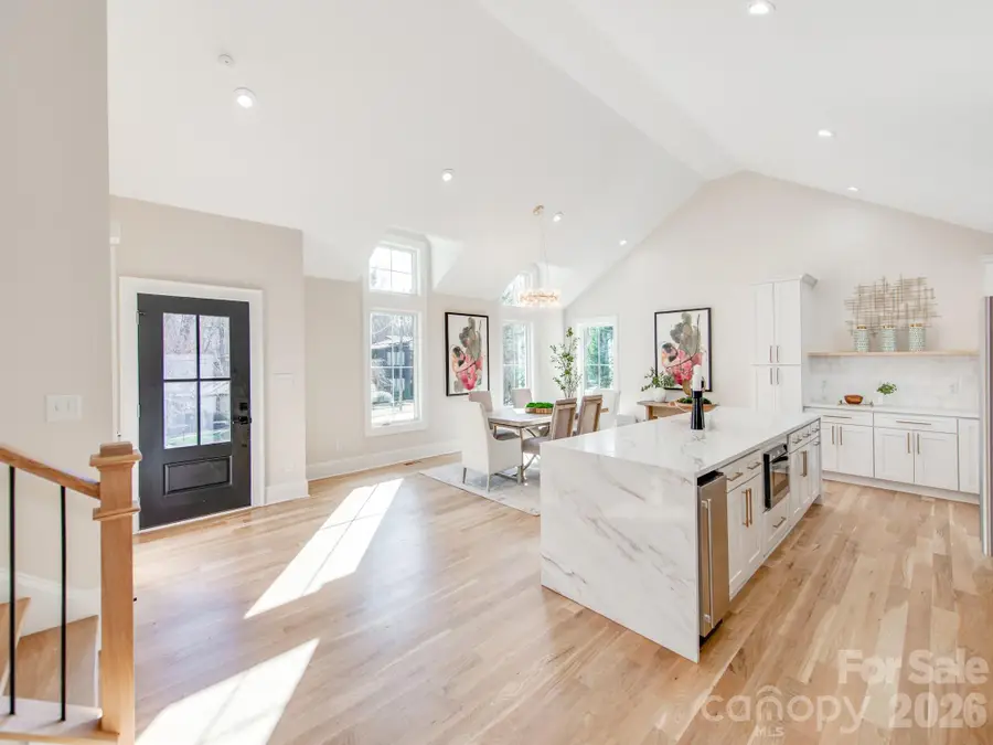 2801 Huntingtowne Farms Lane, Charlotte, NC 28210 - #3