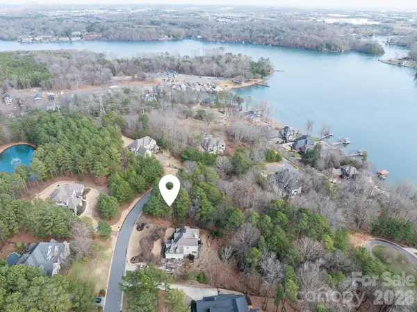 4012 Beechwood Spring Lane, Belmont, NC 28012