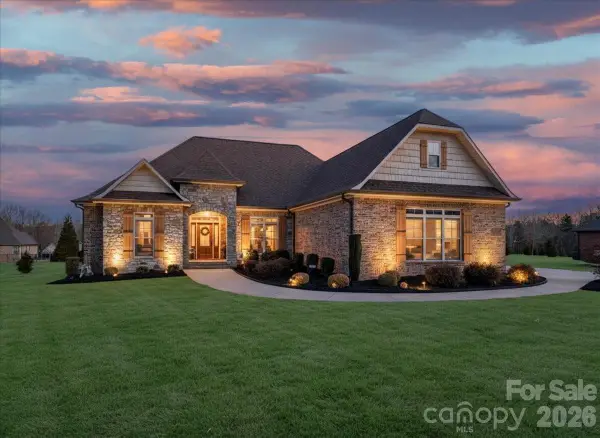 137 Ledge Stone Lane, Gaffney, SC 29341