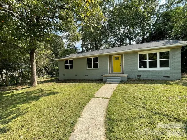 3826 Langley Road, Charlotte, NC 28215