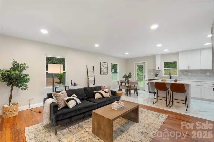 3900 Colebrook Road, Charlotte, NC 28215 - #2