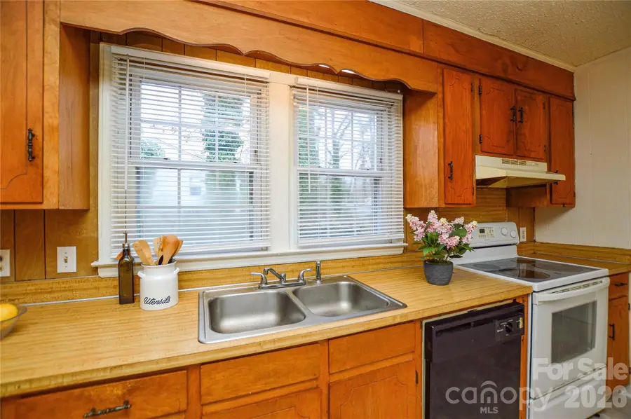 1027 Morningside Park Drive, Gastonia, NC 28054 - #2