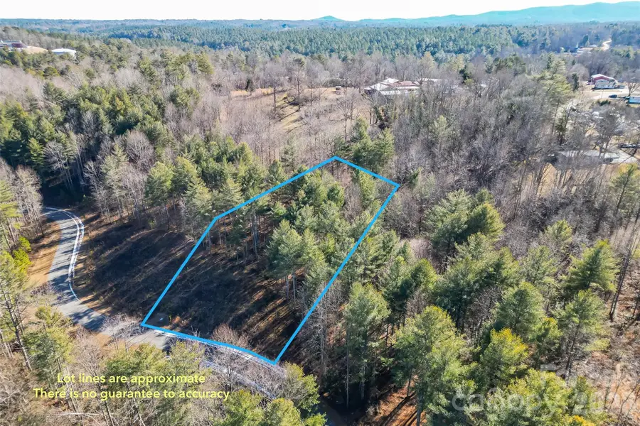 3252 Peninsula Pointe Drive Nw, Valdese, NC 28690 - #2