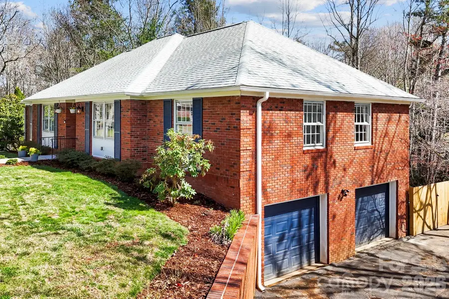 15 Blueberry Hill Road, Asheville, NC 28804 - #2