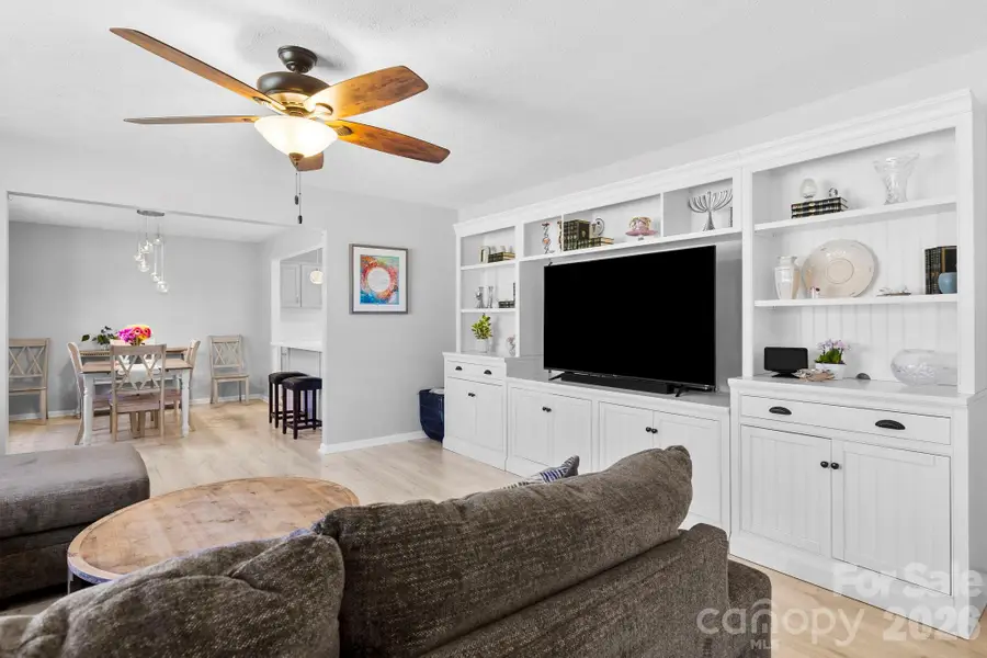 15 Blueberry Hill Road, Asheville, NC 28804 - #3