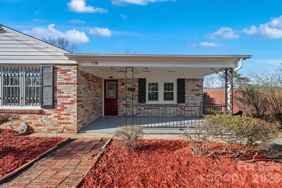 330 Harrington Street Nw, Lenoir, NC 28645 - #3