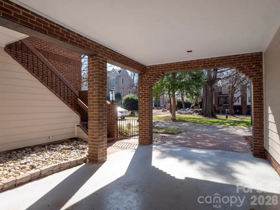 239 S Clarkson Street, Charlotte, NC 28202 - #2