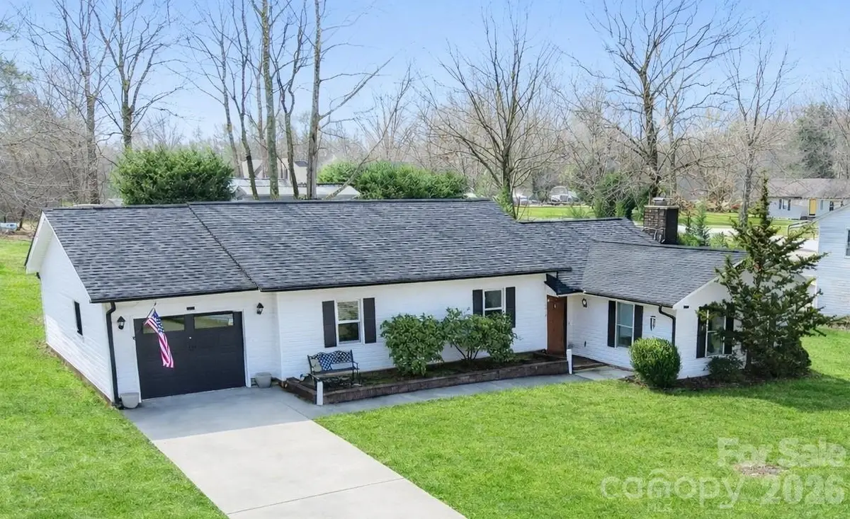 3052 Chestnut Road, Lincolnton, NC 28092 - #1