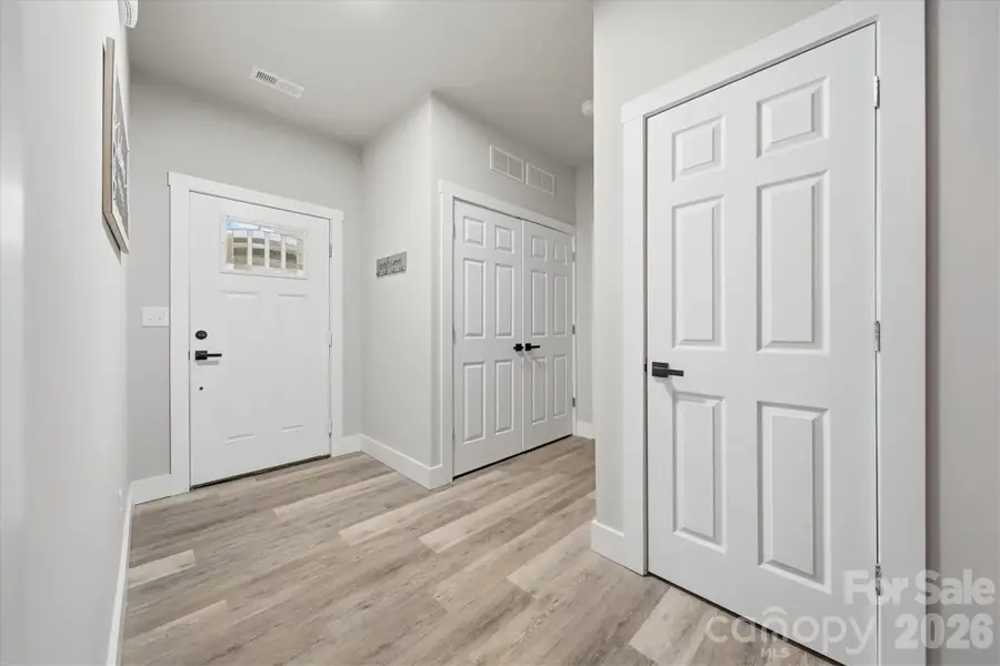 1346 39th Street Circle Sw, Hickory, NC 28602 - #3