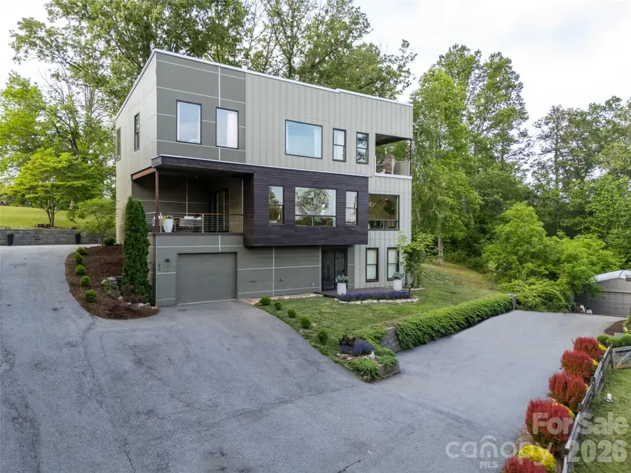 21, 13 Wild Pine Court, Leicester, NC 28748 - #2