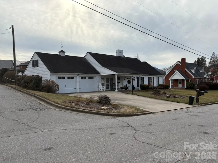 84 Wood Lily Drive, Canton, NC 28716 - #2