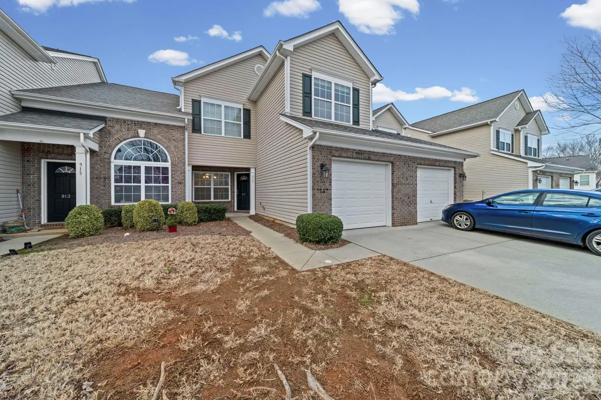 917 Standen Place Court, Pineville, NC 28134 - #1