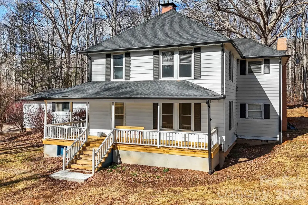 42 Old Patton Hill Road, Swannanoa, NC 28778 - #1