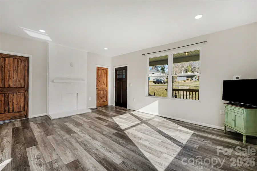 905 W 6th Avenue B Avenue, Gastonia, NC 28052 - #3