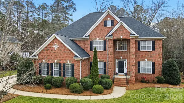 905 Patricians Lane, Wesley Chapel, NC 28110