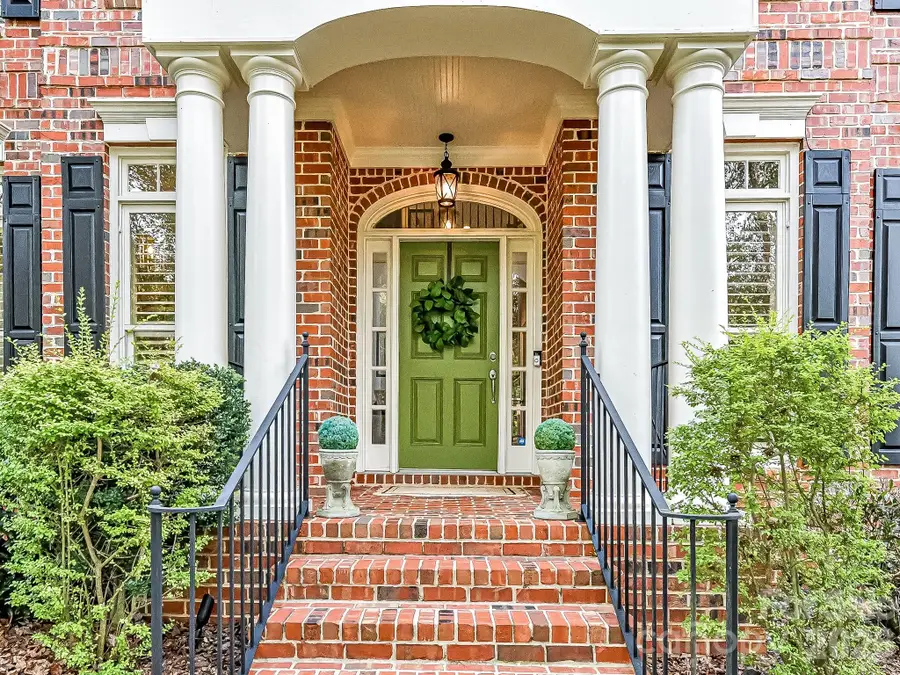 626 Hampshire Hill Road, Matthews, NC 28105 - #2