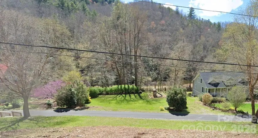 84 Ahoya Trail, Whittier, NC 28789 - #2