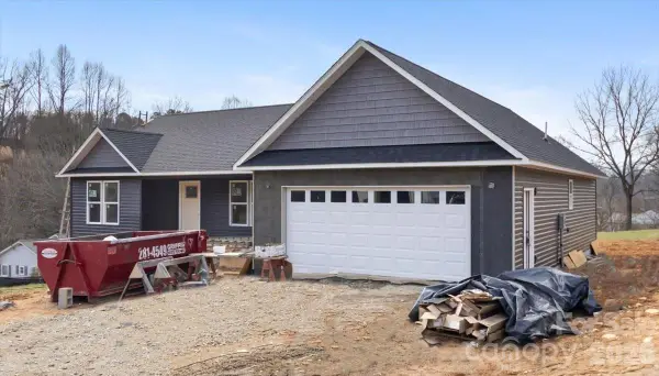 17 Baileys Cove Road #10, Marshall, NC 28753