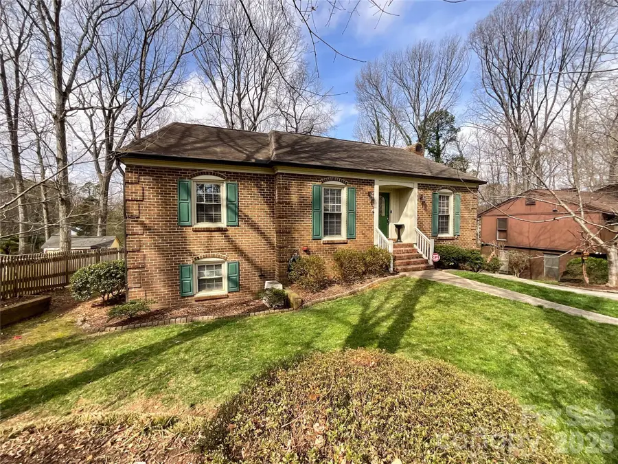 15920 Fieldstone Drive, Matthews, NC 28104 - #2