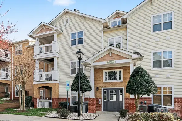 11949 Ridgeway Park Drive, Charlotte, NC 28277