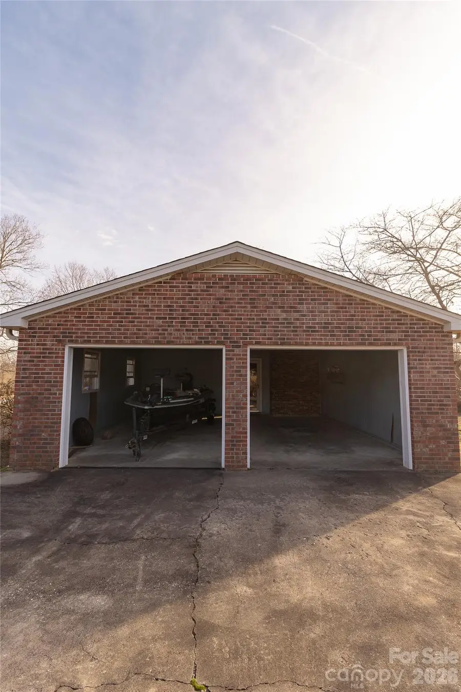 607 Edgewater Drive, Gaffney, SC 29340 - #3