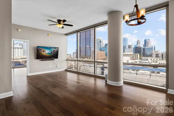 315 Arlington Avenue #906, Charlotte, NC 28203